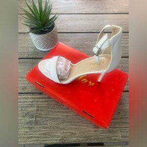 Women’s Dressy White Ankle Strap Stilettos, size 8.5